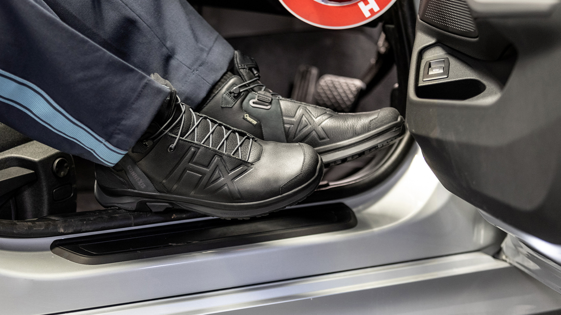 350002_connexis_go_gtx_ltr_mid_v2