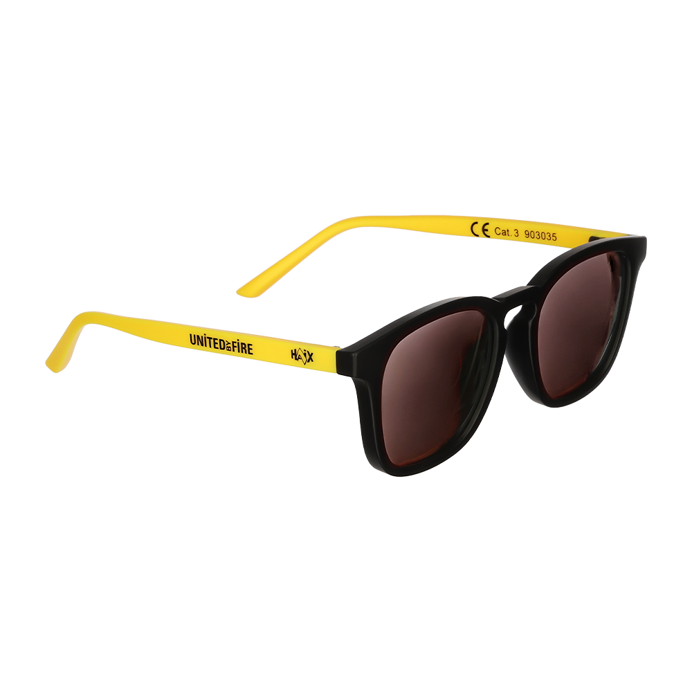 Sonnenbrille, schwarzer Rahmen, gelbe Bügel, runde Gläser, UV-Schutz