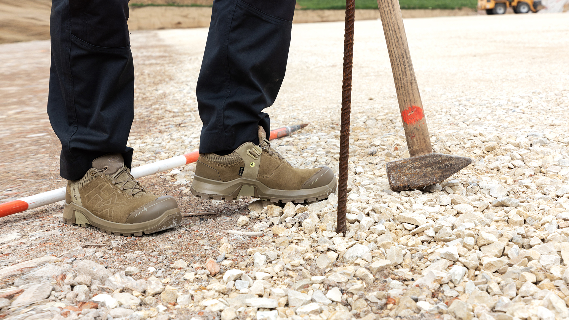 631016_connexis-safety-ltr-low-coyote