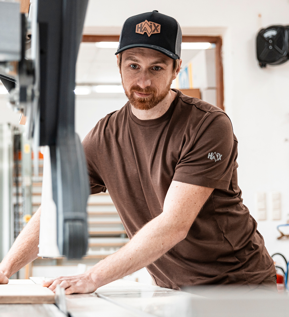 1000x1100px_952021_shirt-brownsm5zlig00unfz